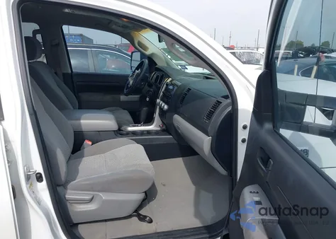 2008 Toyota Tundra Sr5 5.7L V8 из США, поврежденный, VIN 5TFEV54178X053255